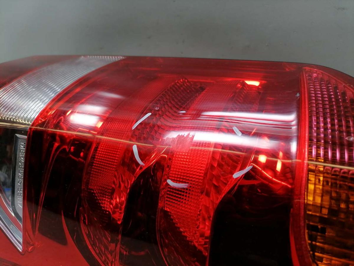 Mercedes Vito 447 original R&uuml;cklicht R&uuml;ckleuchte Schlussleuchte rechts Facelift Bj.2022